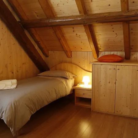 بيت للعطل Casa Di Ettore E Luigina أوفارو